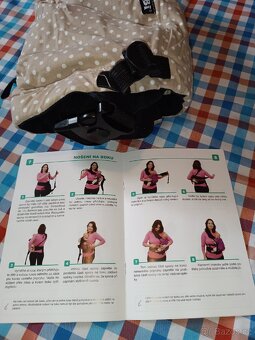 ERGONOMICKÉ NOSÍTKO - 9