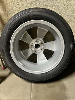 TRITON R17 5X112 215/55 R17 94W - 9