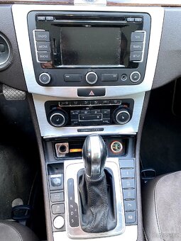 VW Passat B7, DSG, Webasto, 4x4, tažný - 9