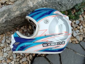 Motokrosová profi přilba,helma SIXSIXONE Carbon - 9