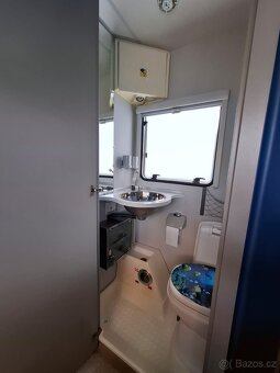 Knaus Sport & Fun 430 + markíza - 9