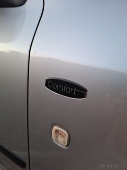 Škoda Octavia combi comfort 1.6i 2002 - 9