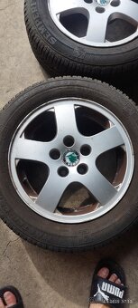 Alu kola Škoda fabia 1. 6Jx14H2, Et 43 - 9