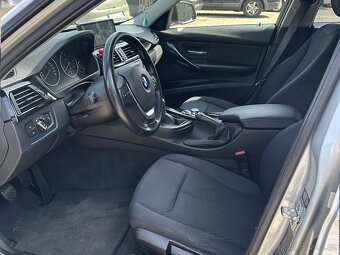 BMW 318D 2012 - 9