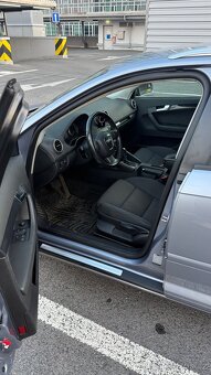 Audi A3 Sportback 2.0 TDI DSG - 9