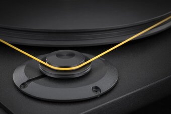 MoFi Electronics StudioDeck + Mofi StudioTracker - STUDIO - 9