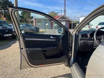 Volkswagen Golf, 1.6TDI 77KWDSGKLIMA - 9