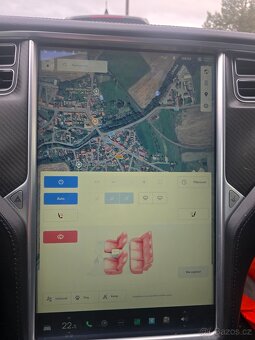 Tesla Model S P85 Free Supercharger - 9