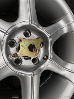 Alu kola 5x114,3, R17, ET30 - 9