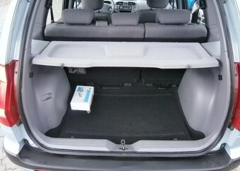 Hyundai Matrix 1.6i 1.maj.,CZ,klima benzín manuál 76 kw - 9