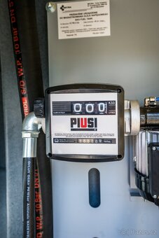 Mobilní nádrž na naftu a LTO METRIA 9000 l spodní plnění - 9