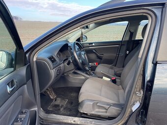 Volkswagen Golf kombi 1,9TDI 77 kW, rok 2009 - 9