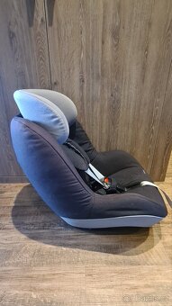 Autosedačky Maxi-Cosi (0-13 kg a 9-18 kg) + Isofix - 9