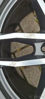 Alu kola 17 5x112 s pneu 225/45/17 - 9