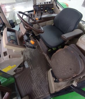 Traktor John Deere 6920S - 9
