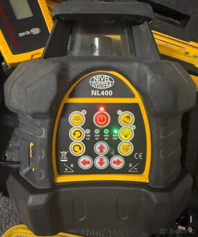 Nivel laser NL400 - 9