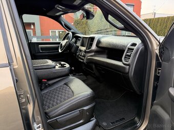 DODGE RAM 2500 HEMI LPG  ROUGH COUNTRY - 9