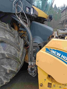 New Holland  FR 600 - 9