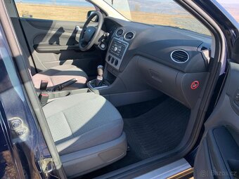 Ford Focus combi 1.6 i 74 kw r.v. 2006 - 9
