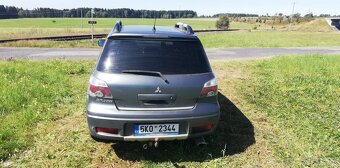 Prodám Mitsubishi Outlander - 9