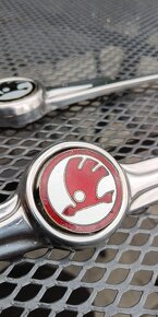 Škoda hliníkové límce kol a další náhradní díly - 9