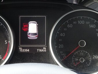 Touran 2.0 TDi 110 kW 2016 LED světlomety - 9