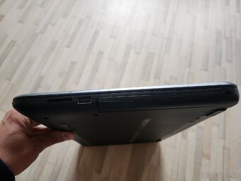 Notebook HP AMD-A6 8GB 240GB SSD - 9