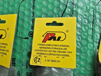 přední stěrač kompletní Škoda Favorit 123273021 - 9
