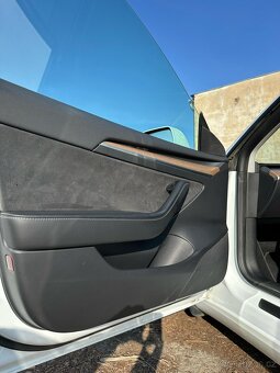 TESLA MDDEL 3 STANDARD RANGE+ - 5/23, DPH, ZÁRUKA, 38000KM - 9