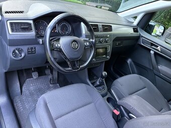 VW Caddy Maxi, 7 míst - 9
