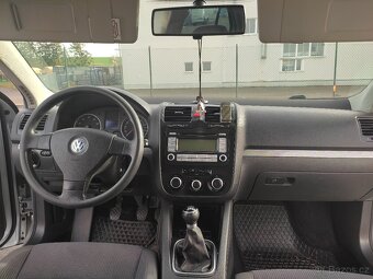 Prodám WV Jetta 1.6 benzín 85Kw - 9