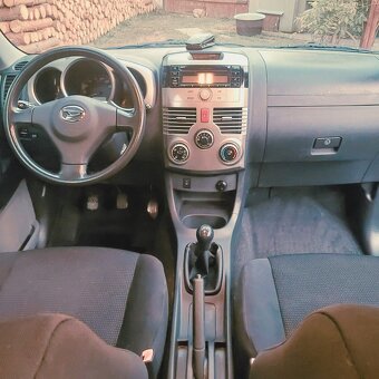Daihatsu Terios 1.5 4WD, r. 2006 – spolehlivé SUV - 9