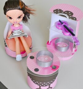 Nábytek pro panenky BRATZ i BARBIE – Dětský pokoj - 9