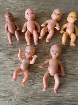 hračky staré hračky panenky miminko malé hračky retro - 9