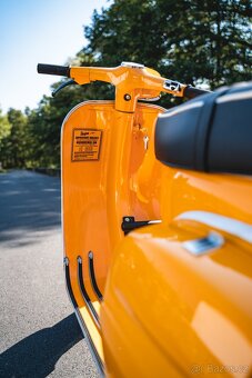 Motorka Piaggio Vespa 150CC (1976) SIDECAR - 9