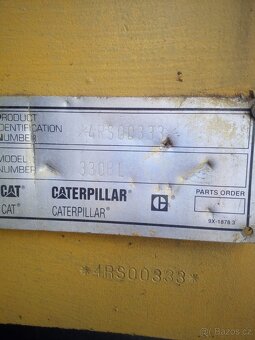 Caterpillar CAT 330B UHD - 9