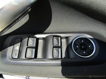 Ford Mondeo 2.0 TDCi , 103 kW nafta, 2011 - 9