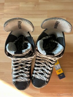Hokejové brusle reebok + šnúrky howies - 9