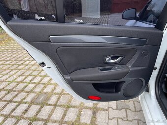 Renault Laguna 3, 1.5dci/81kw, pěkný vůz - 9
