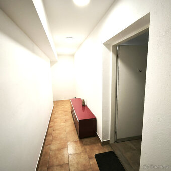 Ateliér/nebyt Žižkov - Jarov - 9