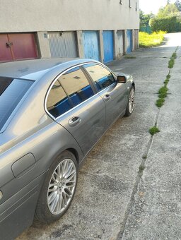 Bmw 7 730D E65 - 9