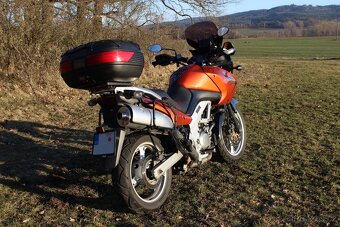 Suzuki DL 650 V-Strom - 9