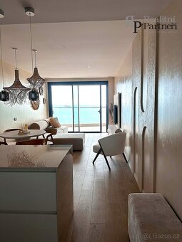 Prodej novostavby luxusního apartmánu 3+kk s výhledem na moř - 9