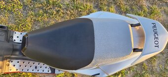 Peugeot Speedfight II - 9