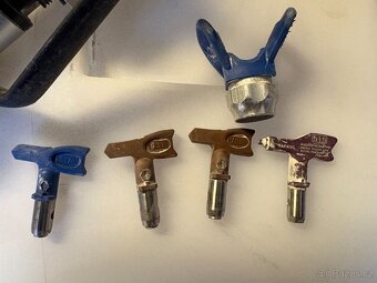 Stříkací zařízení GRACO T-MAX AIRLESS 657 - 9