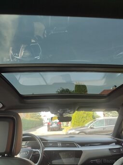 Prodám Audi E-tron 50 quattro - 9