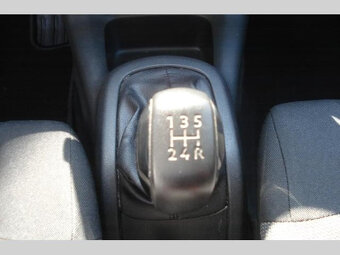 Citroën C4 Cactus 1.2 i NAVI 1. Majitel - 9