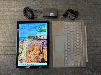Microsoft Surface Pro 5 | 8GB RAM | 256GB SSD | klávesnice - 9