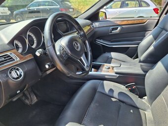 Mercedes-Benz E 200 Bluetec - 9
