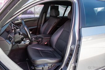 BMW Rad 5 Touring 525 d A/T 2009 - 9